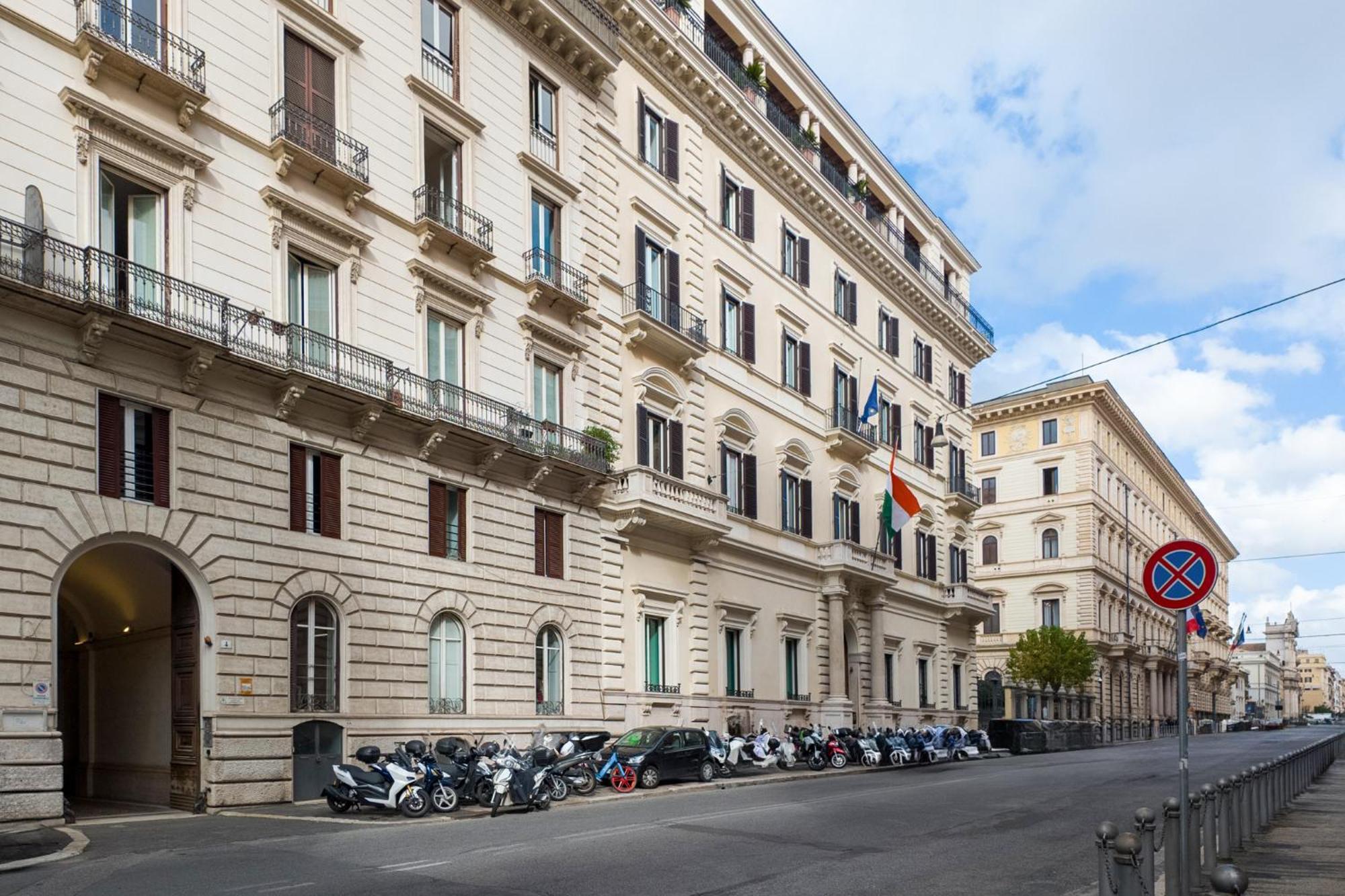 Appartamento Carla Luxury House Roma Esterno foto